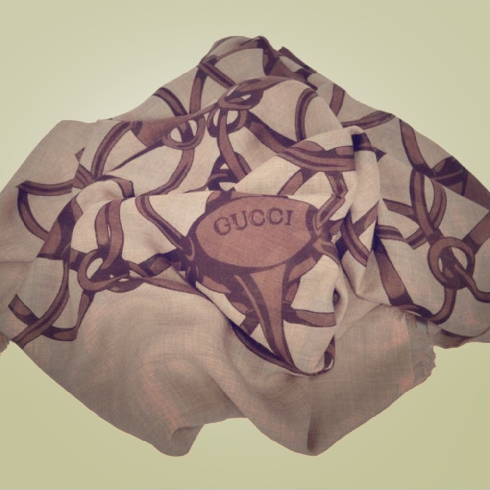 GUCCI lightweight wool scarf